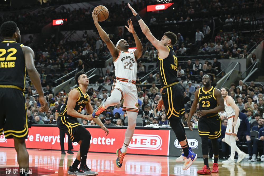 士队内部 士队内部