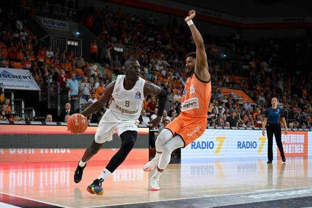 瞩目的NB 瞩目的NB